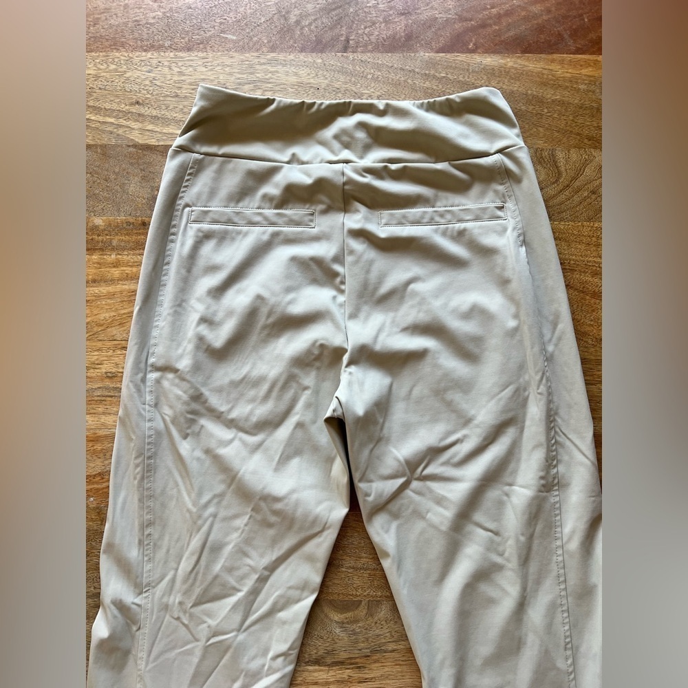 Carbon38 Lightweight Kick & Flare Sport Pants – Size XS - Picture 5 of 11